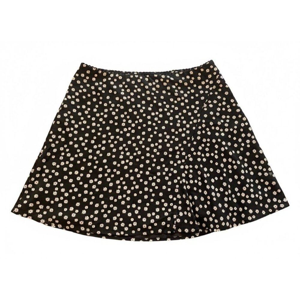 Forever 21 XS Floral Mini Skirt - Black Daisy Print Y2K 90s Aesthetic A-Line